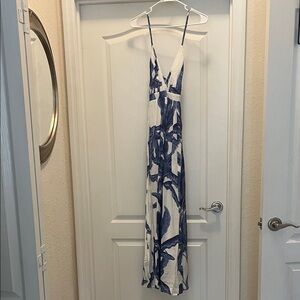 Chic Blue and White Maxi Dress size small